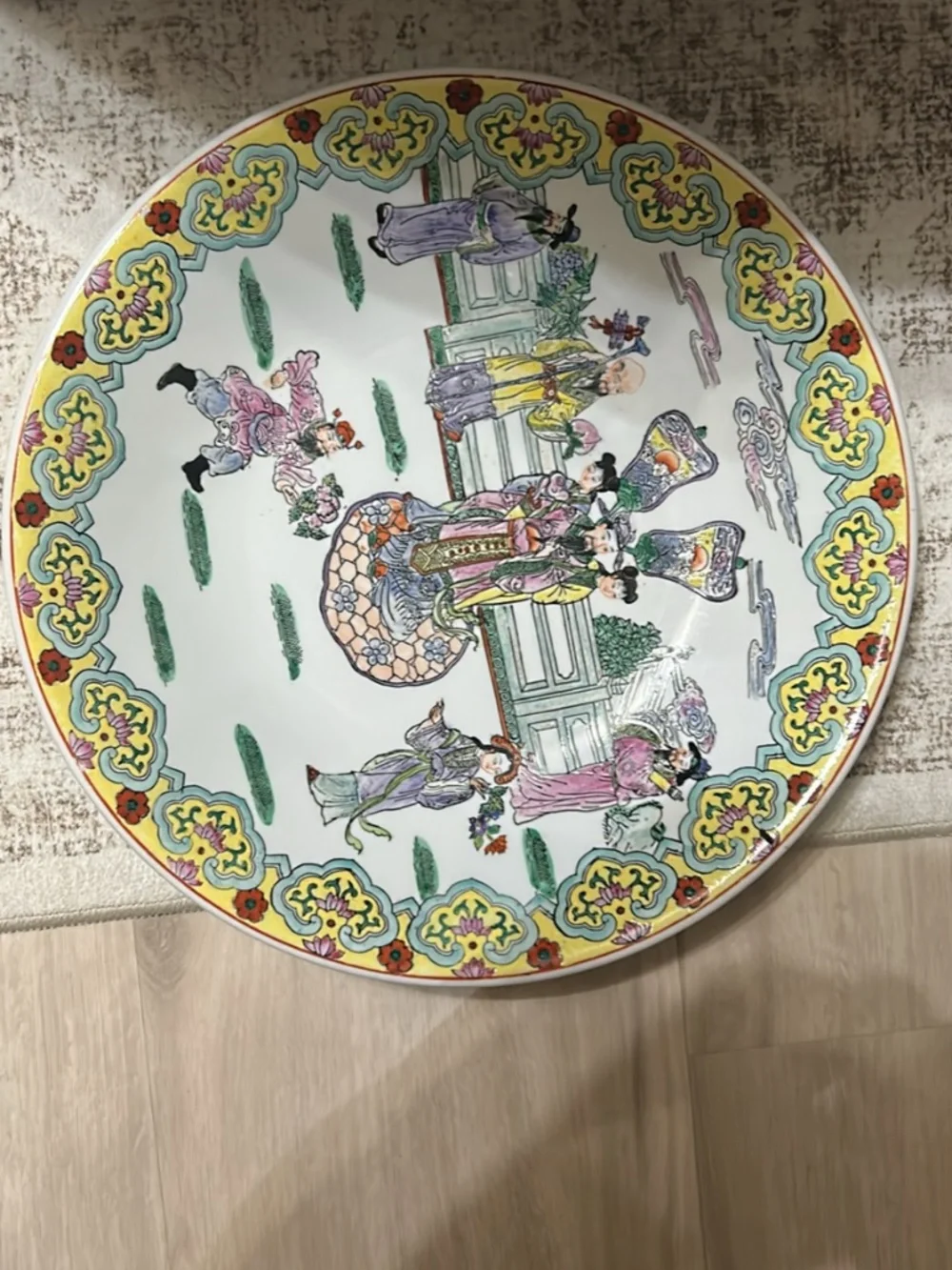 vintage Chinese porcelain decorative deep charger/plate